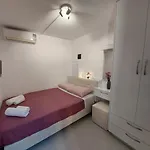 Akis Luxury Flat